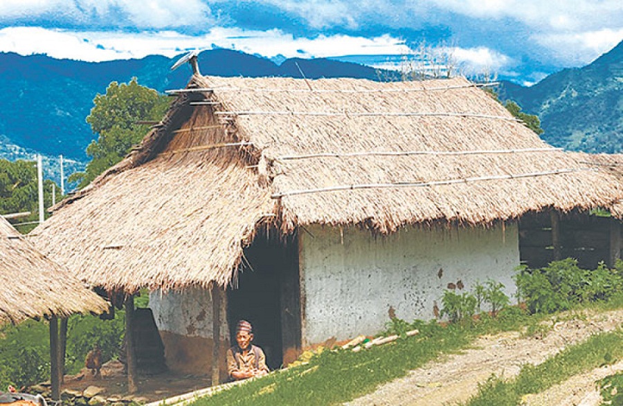 खोटाङका दुई हजार ३८८ घरमा जस्तापाता लगाइने